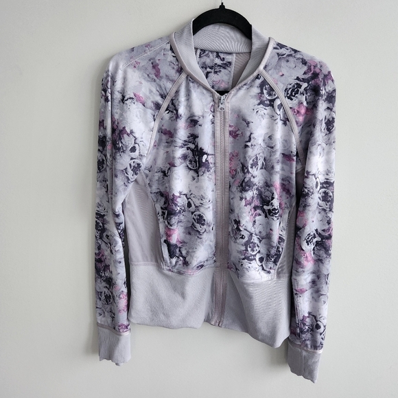 Lululemon If You're Lucky Jacket zip up gray purple Floral bomber Fairycore Sz 8 - Picture 2 of 13